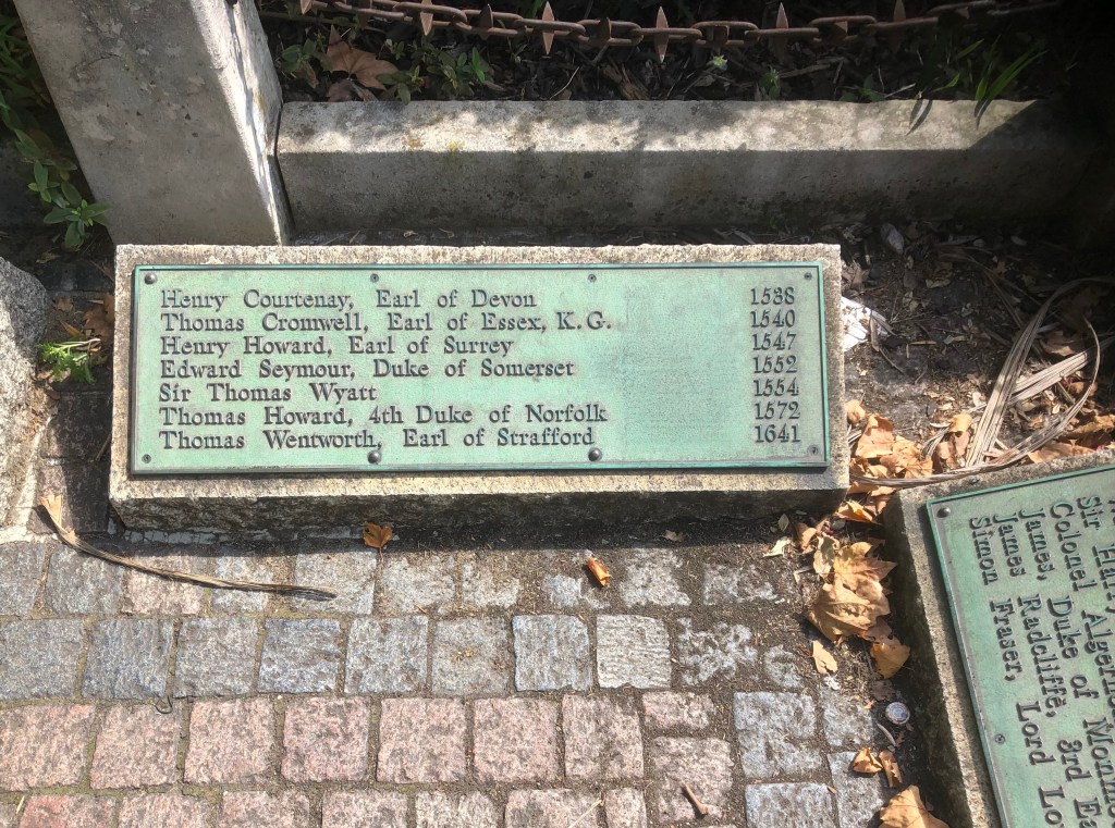 A plaque containing a list of names of individuals executed on Tower Hill, including the name of Thomas Cromwell, Earl of Essex.